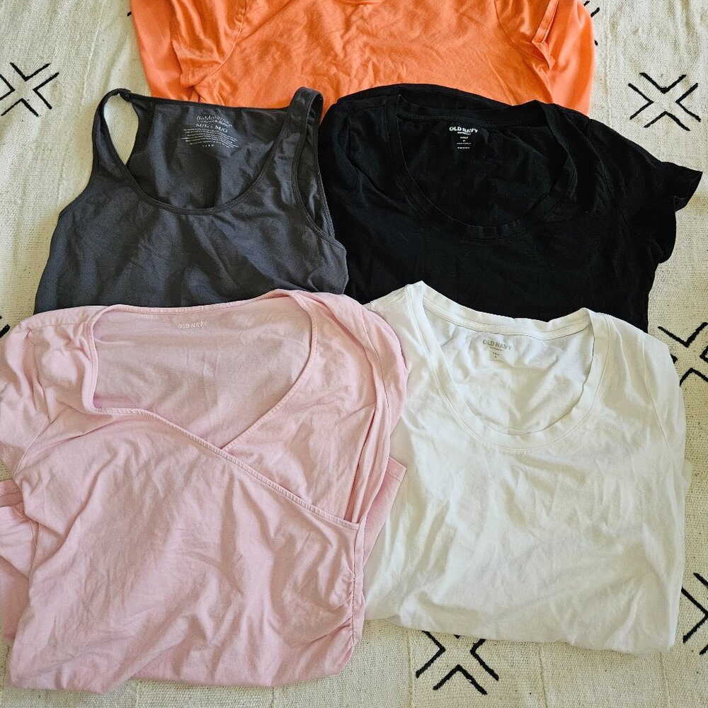 Maternity tees and tanks set